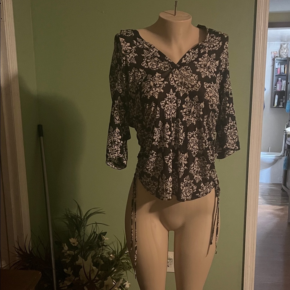 Black and White Damask V-Neck Drawstring Blouse - Elegant Everyday Top